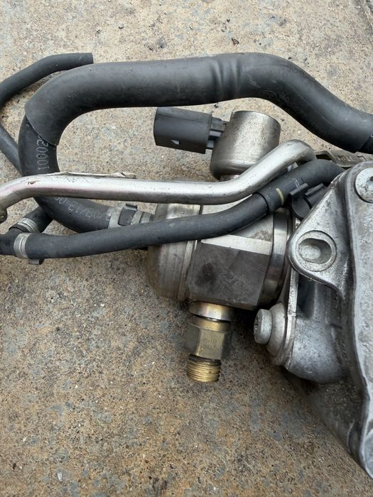 помпа за високо налягане на горивото / вакум помпа Audi 1.8 TFSI CDH