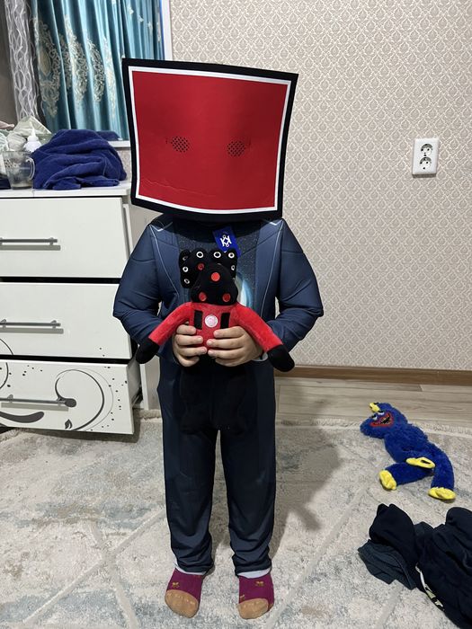 Продам костюм камерамэн