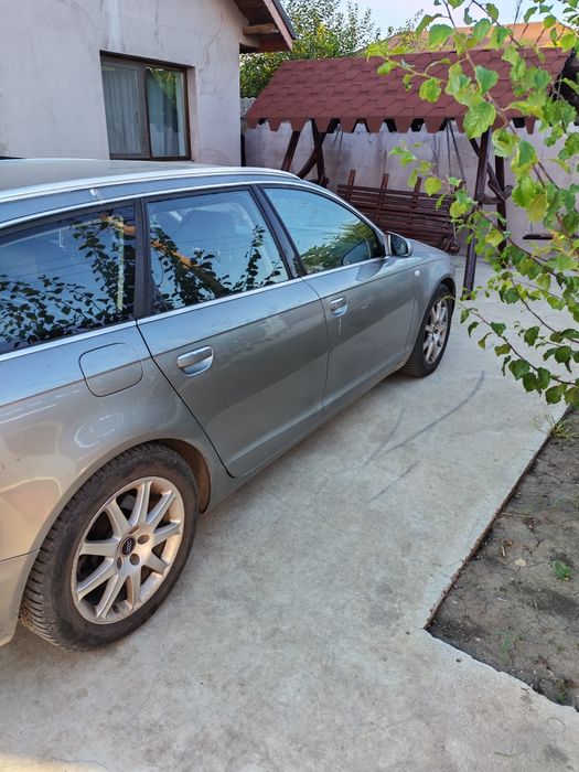 Vând Audi A6 3.0 quottro