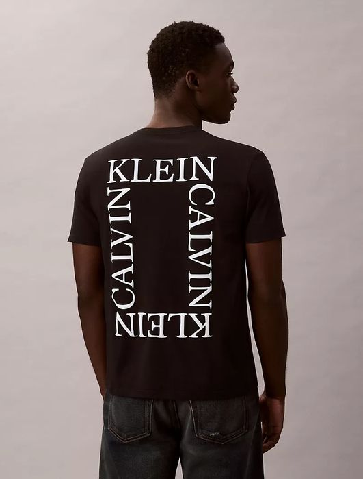Футболка от Calvin Klein
