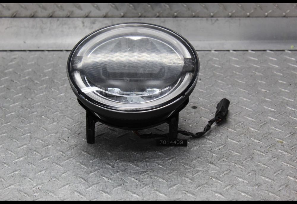 Far LED Husqvarna Svartpilen Vitpilen 125 401