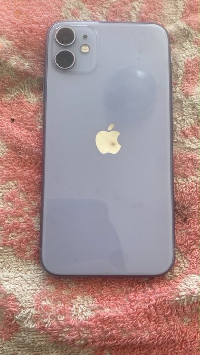 Продам Iphone 11