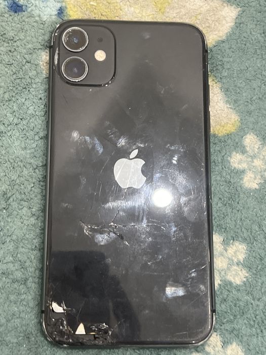 Айфон 11 обм продам за 42