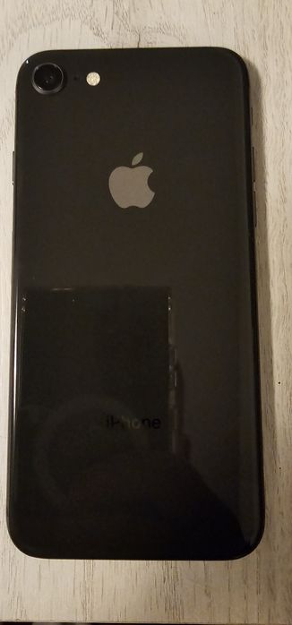 Iphone 8 6 97% baterie, 169 cicluri