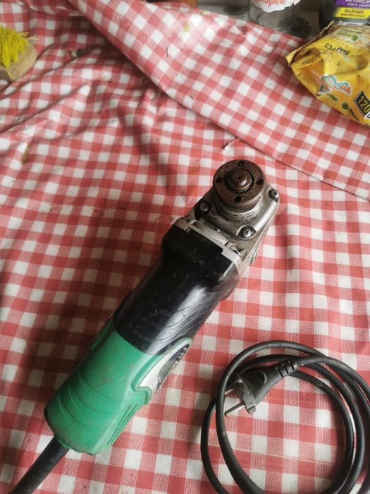 Polizor Hitachi 1300 w