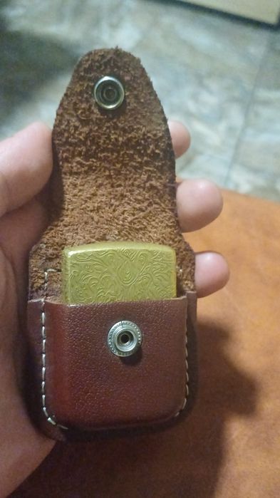 Bricheta Zippo Constantin