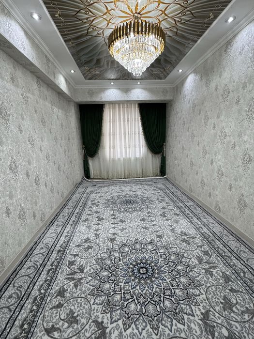 Shahar markazi kritidan 2 xonalik kvartira sotiladi