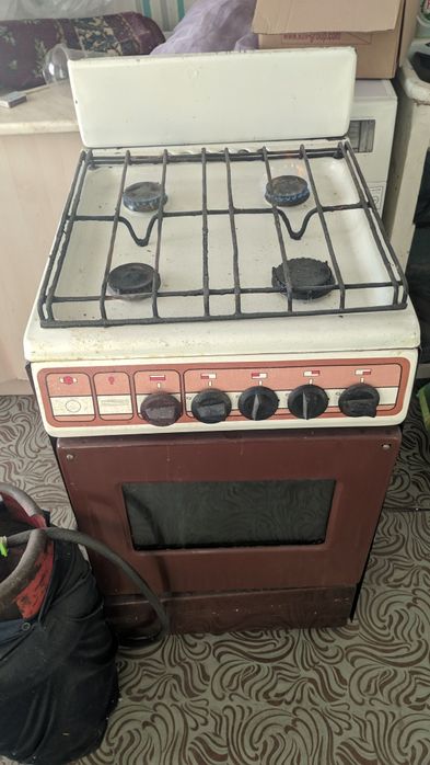 Продаем Газ Плиту