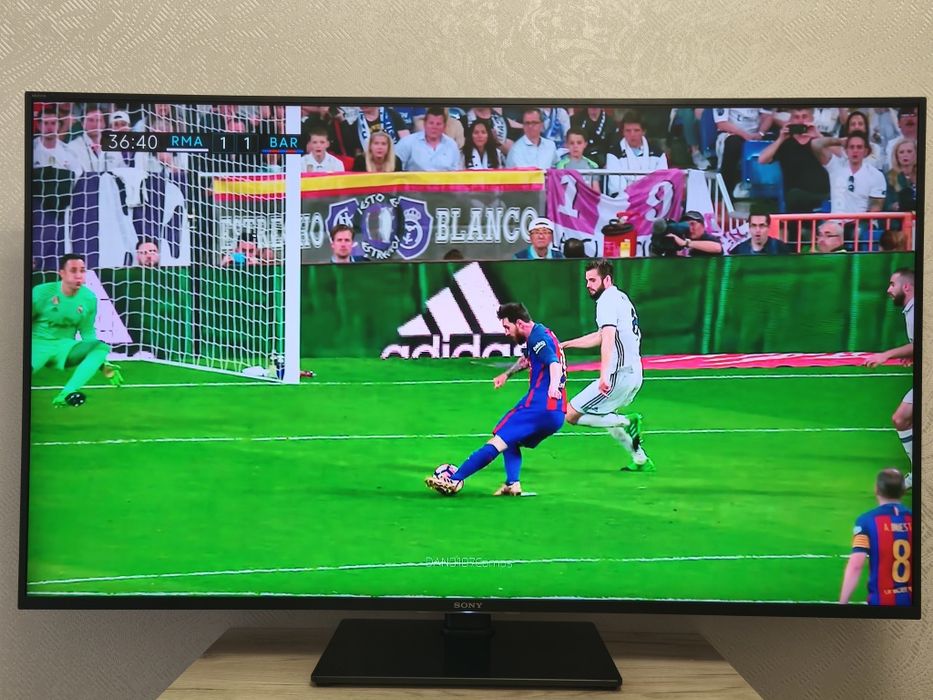 Телевизор Sony KD-55XE8096