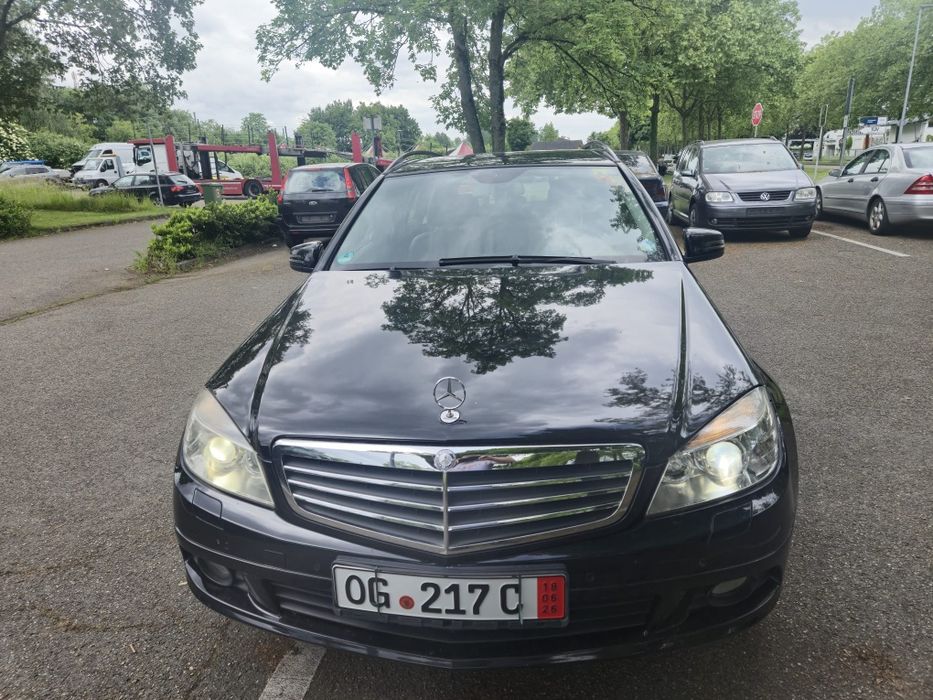 Mercedes C 220 2010 Euro 5 / Xenon/ Navi / Piele / Inc Scaune / Germania/ Numere zoll