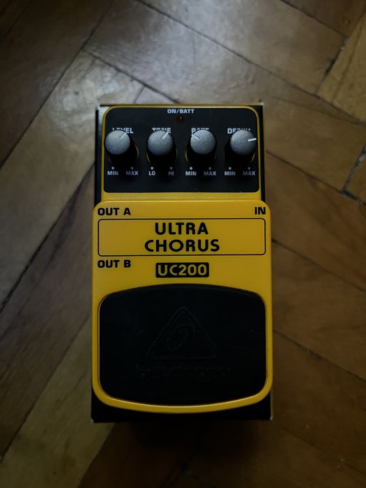 Китарни ефекти (камиончета)