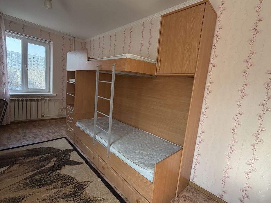 Мебель детская с шкафчиками