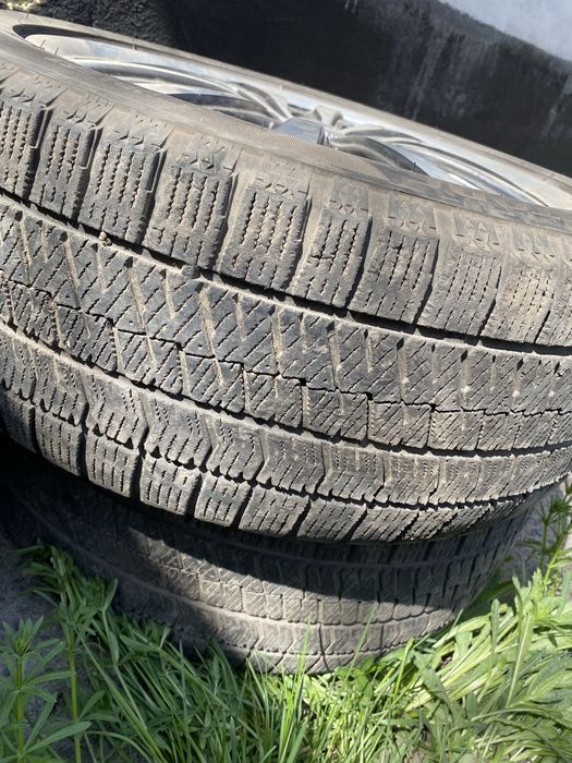 Диск с резиной продам r17