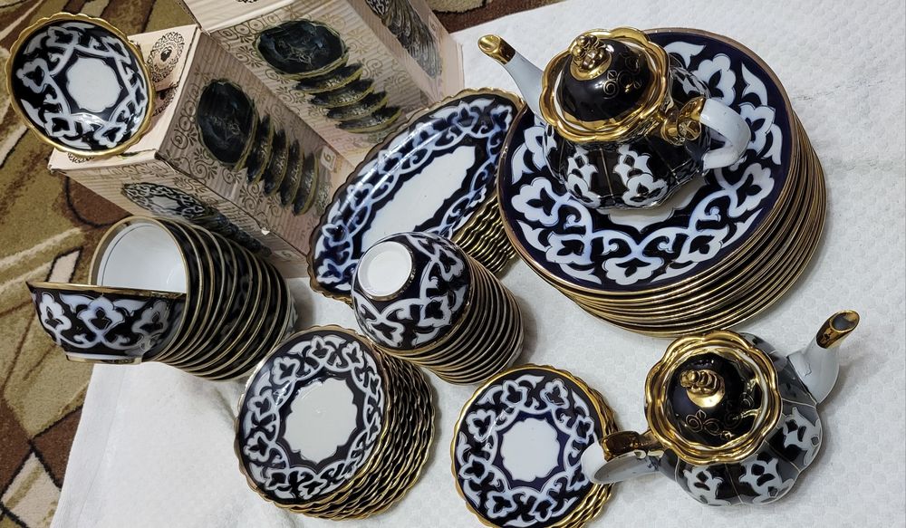 Посуда и одежда новые и б/у