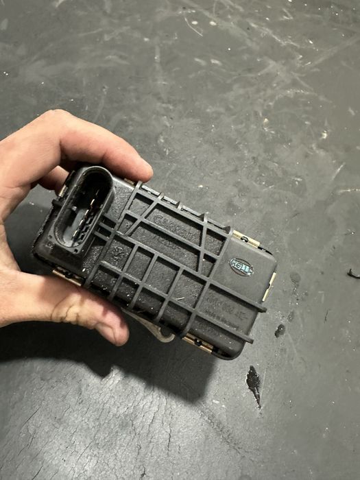 Actuator Turbina Mercedes ML W164 3.0 V6 ML320 ML280 | 6NW008412