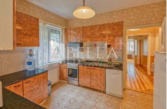 Продава се Къща в Банкя - 244 кв.м за 1986 €/кв.м - Снимка #8