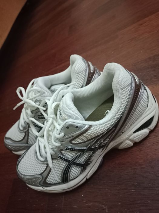 Кроссовки асикс, Asics 39 размер, оригинал с Европы.