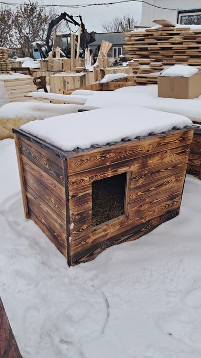 Продам будку для собак