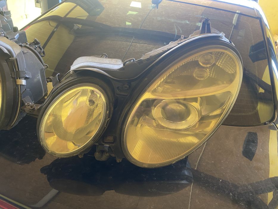 Far Xenon Stanga Dreapta Complecte Mercedes E W211 An 2003/2006 Oferim Garatie