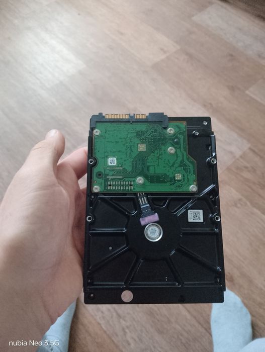 Жесткий диск HDD Seagate Barracuda 250 GB 3.5" SATA III