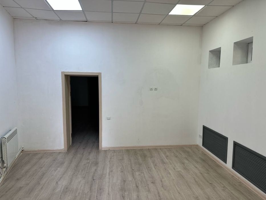 Сдаётся в аренду под офис локация отличная парковка есть