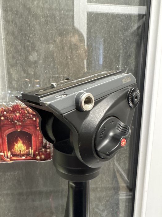 Продам монопод manfrotto!