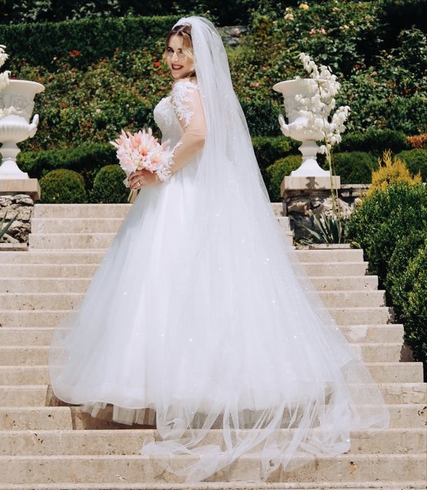 Rochie mireasa alba