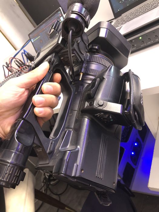 sony hdr  2000 bowka komplekt satiladiiiiii