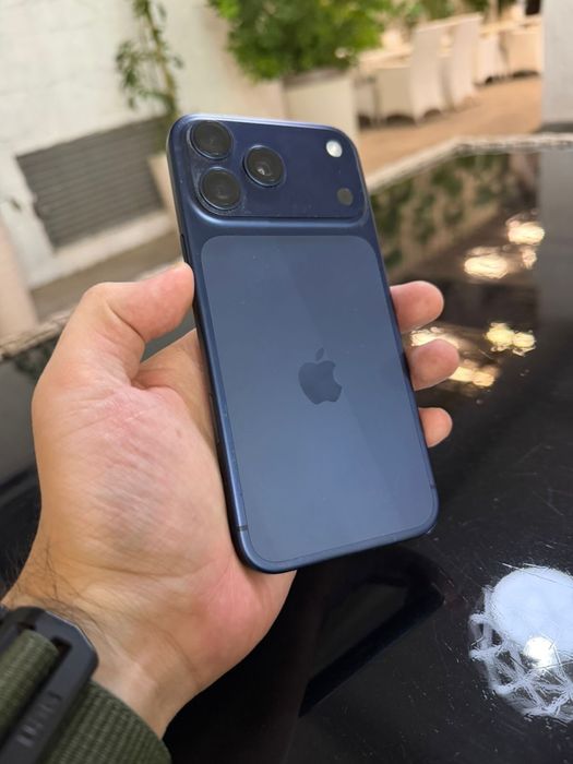 iPhone 17 pro max esim