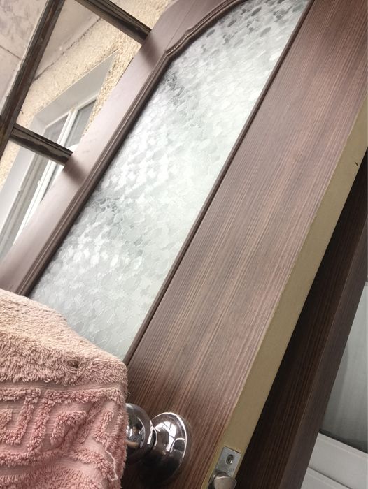 Продам двери.