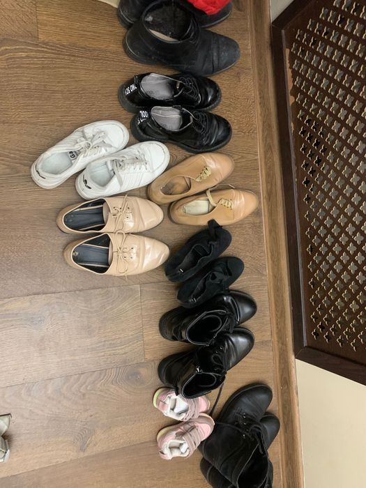 Вещи детские, взрослые разные