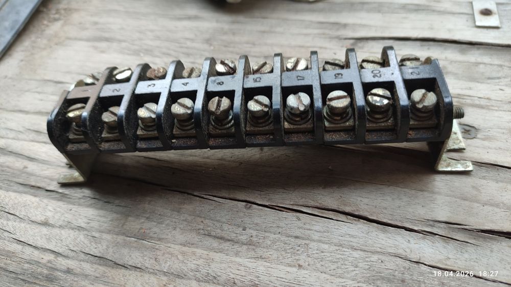 Клеммник (Клеммная колодка СССР)