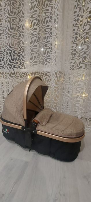 Продам Коляску трансформер.