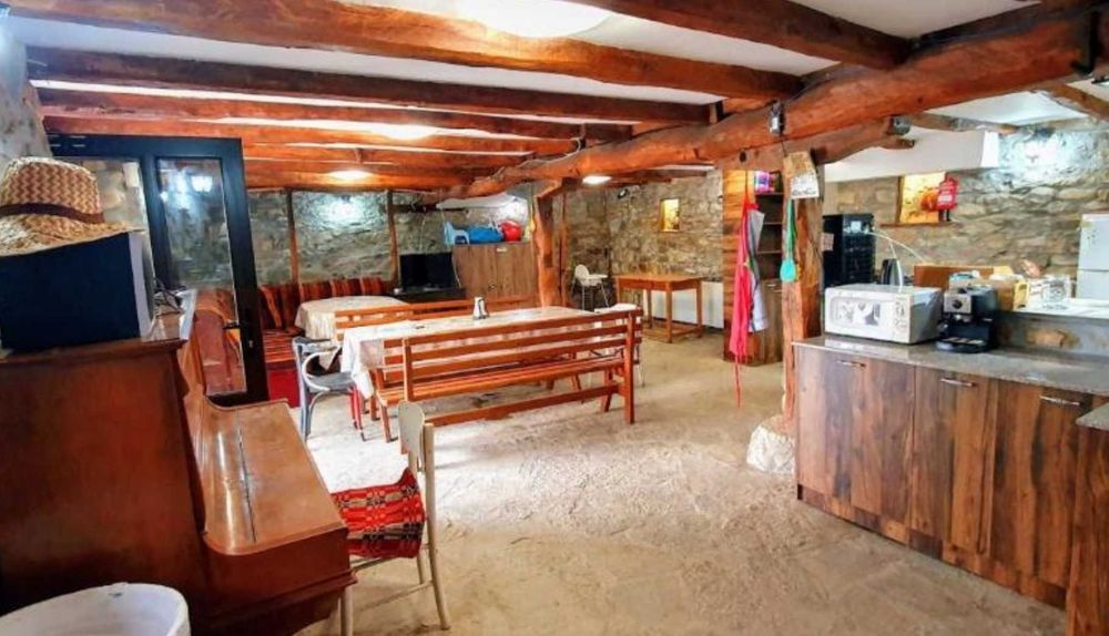 Продава се Къща в с. Буковец, Област Велико Търново - 180 кв.м за 1145 €/кв.м - Снимка #3