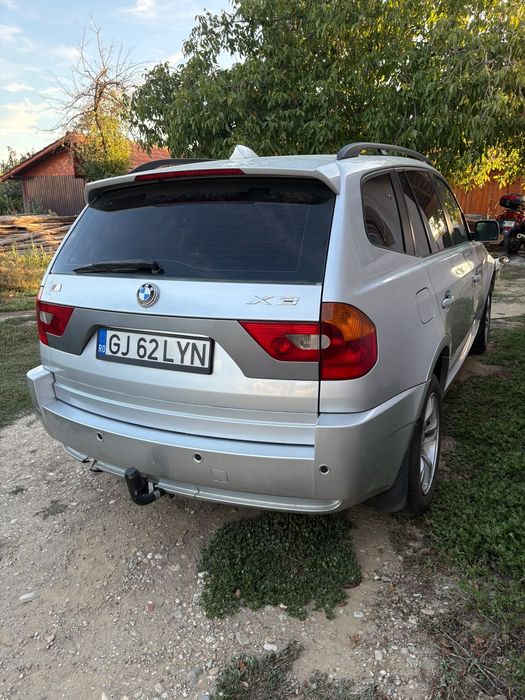 Mașina BMW X3 - 2005