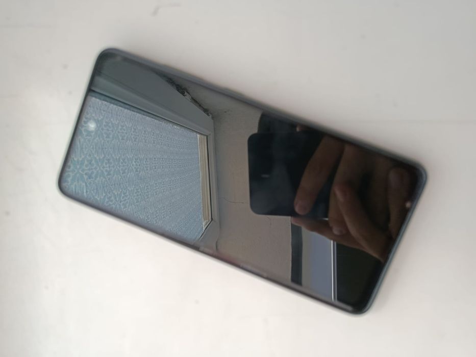Samsung a52 продам