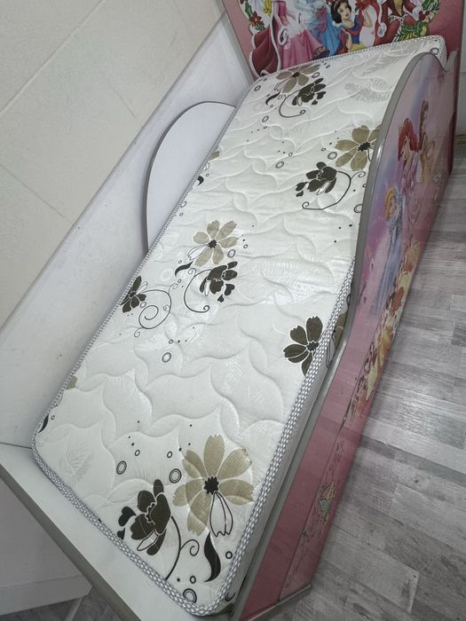 Продам детскую кровать