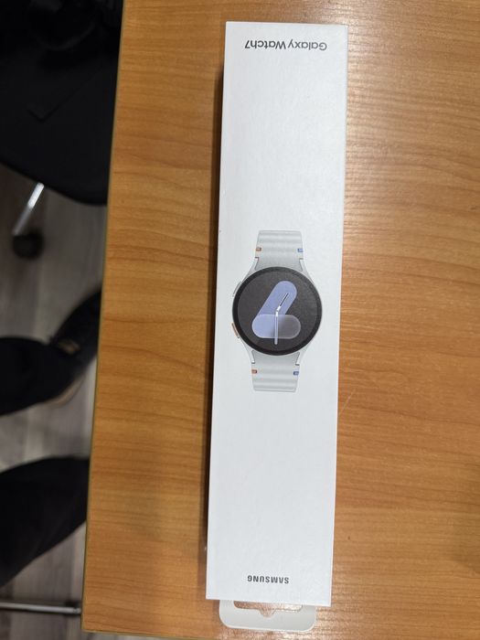 Продам часы Samsung Watch7