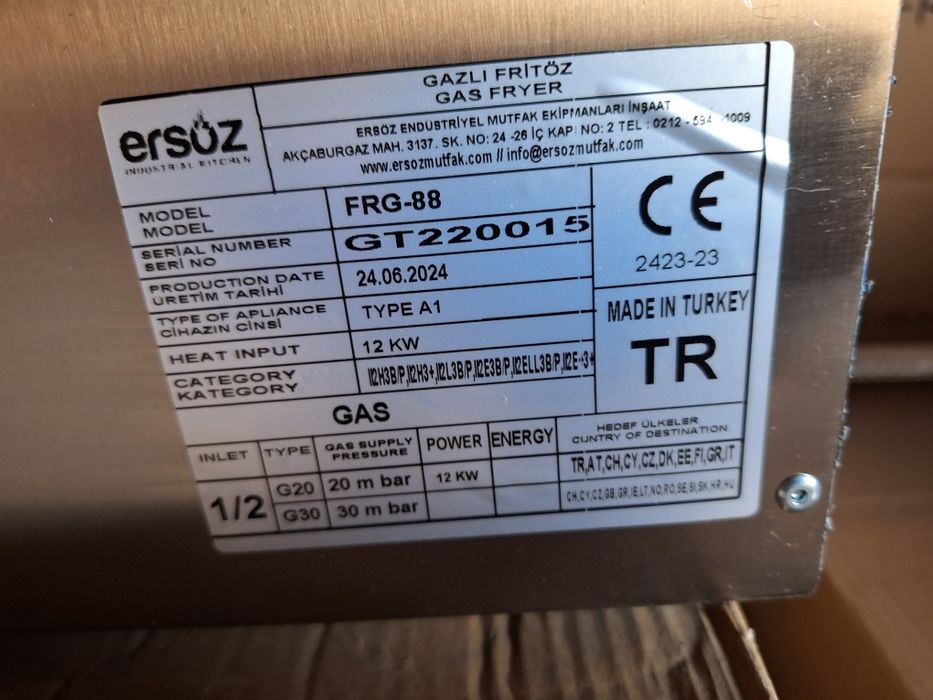 Фритюрник газов двоен 8+8л. 3  модела. Защита СЕ дюнер ,котлон,скара