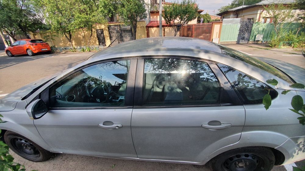 Ford Focus Sedan