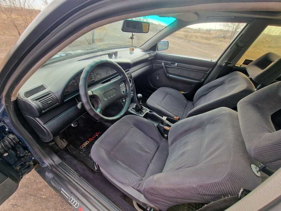 Продам Audi 100 c4 2.3