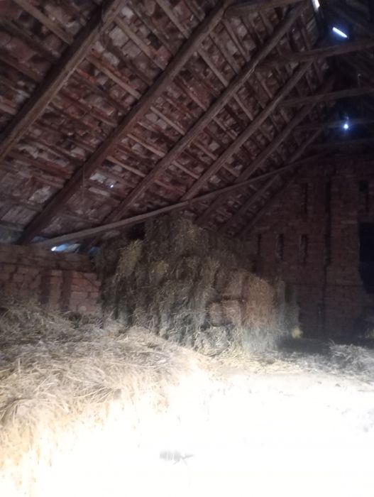 Vind baloți de fân