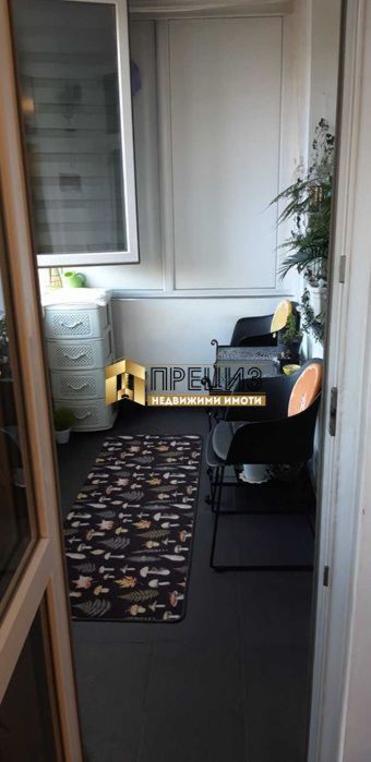 Продава се Двустаен апартамент в Шумен, Център - 74 кв.м за 1960 €/кв.м - Снимка #19