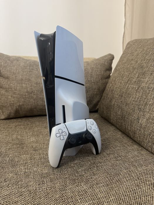 Playstation 5 slim disk version