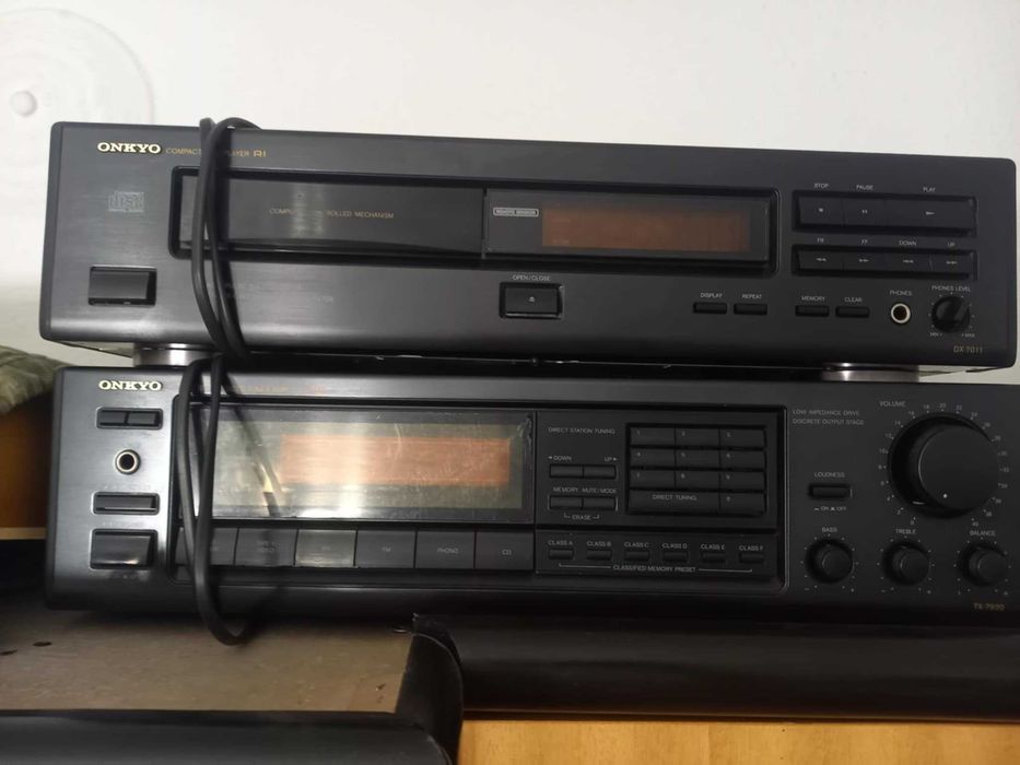 Аудио сет Onkyo TX-7920 + DX-7011
