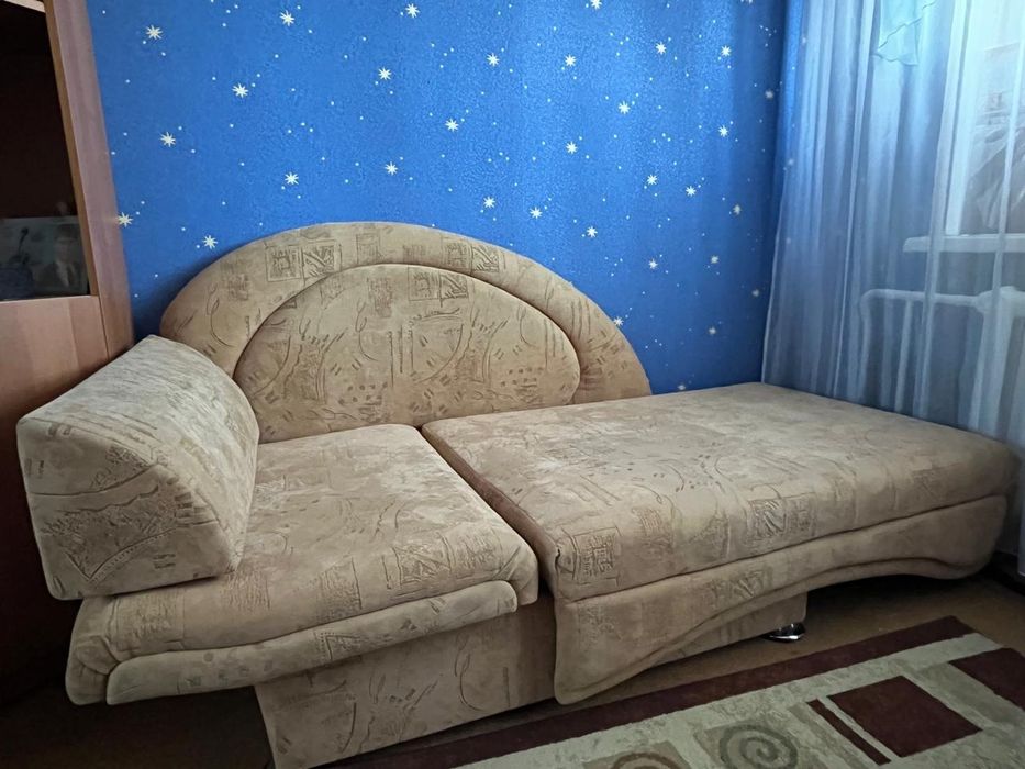 Продам подростковый диван