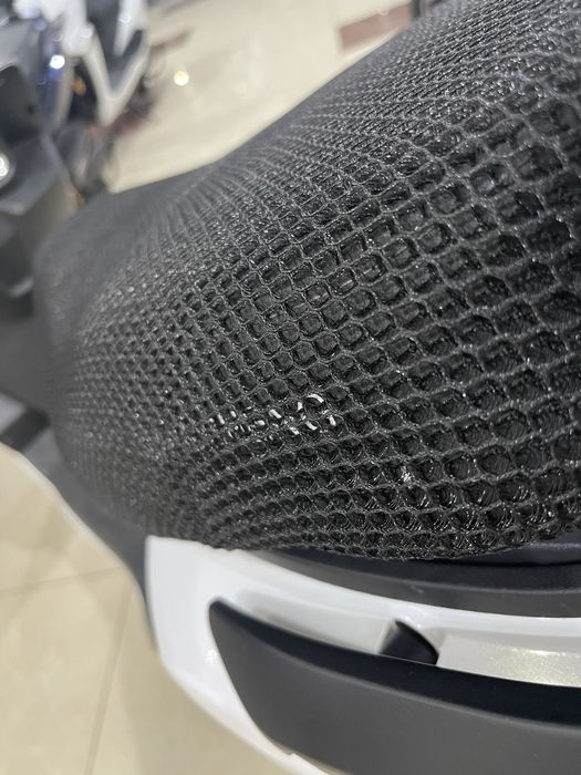 Чехлы для сидений на скутора , мотоциклы.