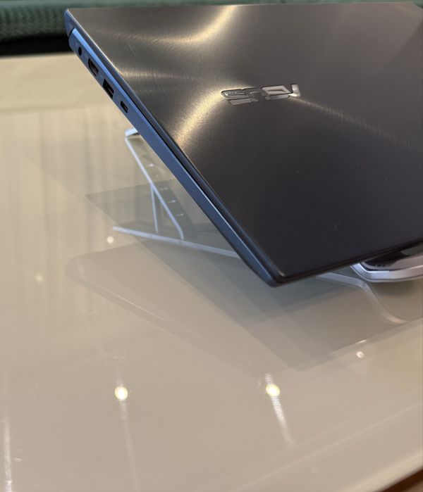 ASUS ZenBook Duo 14 UX481 (Dual Screen)