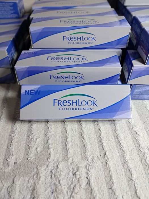 Цветные линзы FreshLook