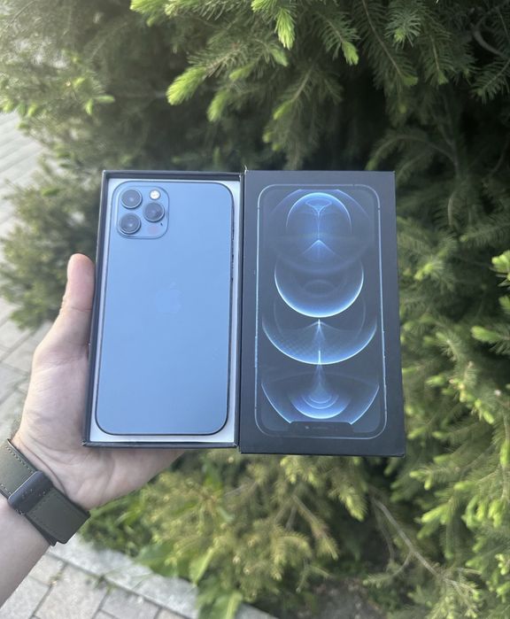 Продам телефон Айфон 12 Pro 128Gb